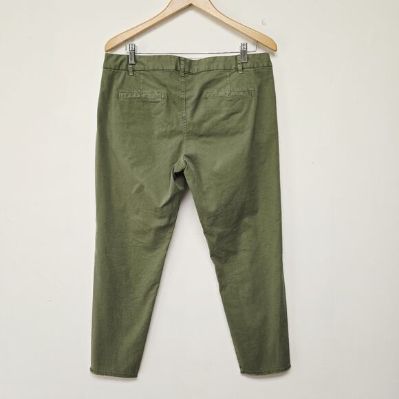 Nili Lotan East Hampton Pant Size 10 Olive Green Raw Hem Chino Straight Leg NWT - Picture 3 of 16